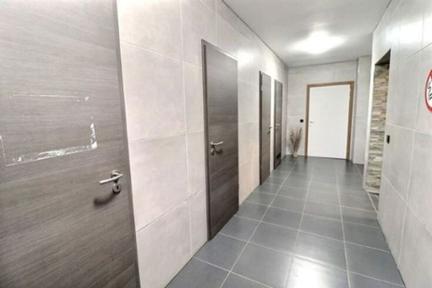 Vente en viager. Appartement 1DH2SL à Hainaut Gosselies miniature