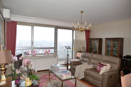 Vente en viager. Appartement 4L7CPR à Bruxelles Molenbeek-Saint-Jean miniature