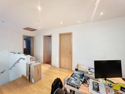 Vente en viager. Maison 5JDMRC à Luxembourg Libramont-Chevigny miniature