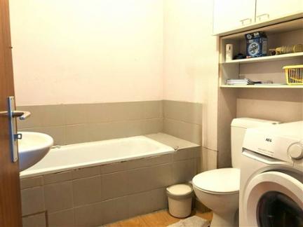 Vente en viager. Appartement 8YDH7N à Luxembourg NEUFCHÂTEAU miniature