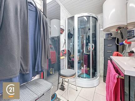 Vente en viager. Maison ELT1ZT à Hainaut Courcelles miniature