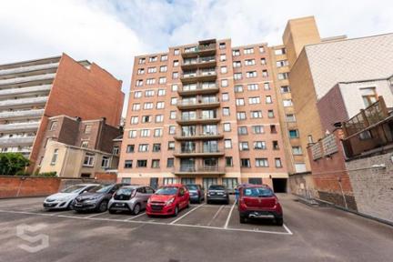 Vente en viager. Appartement FE8430 à Liège Liege miniature