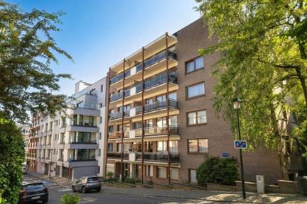 Vente en viager. Appartement GVPRJR à Bruxelles Uccle miniature