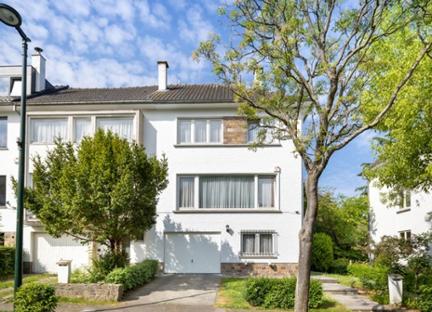 Vente en viager. Maison JFR1TX à Bruxelles UCCLE miniature