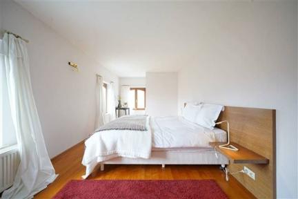 Vente en viager. Maison KRJIXI à Liège HUY miniature