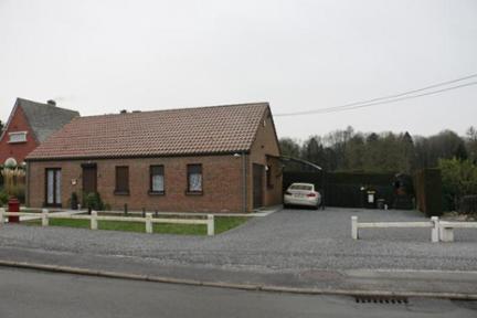 Vente en viager. Maison M1OIHW à Hainaut Obourg miniature