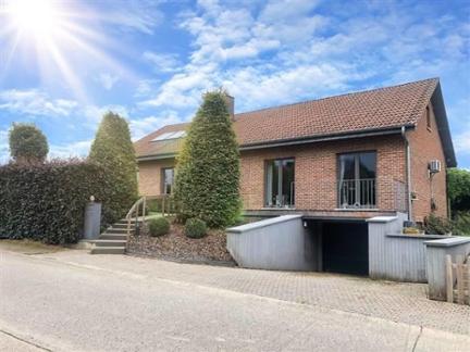 Vente en viager. Maison MF8ECU à Namur SINSIN miniature