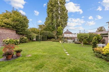 Vente en viager. Maison N8HKR6 à Hainaut Pecq miniature