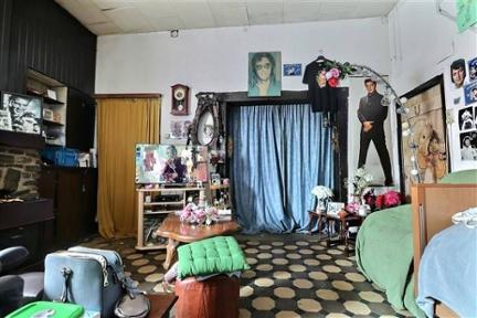 Vente en viager. Maison NHOUNZ à Hainaut LODELINSART miniature