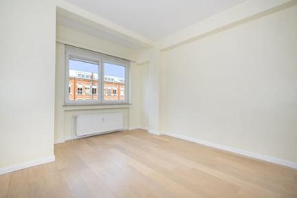 Vente en viager. Appartement OAYDXB à Bruxelles Etterbeek miniature