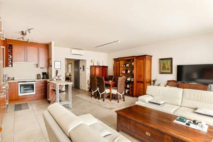 Vente en viager. Appartement OI5O6M à Anvers Antwerpen Wilrijk miniature