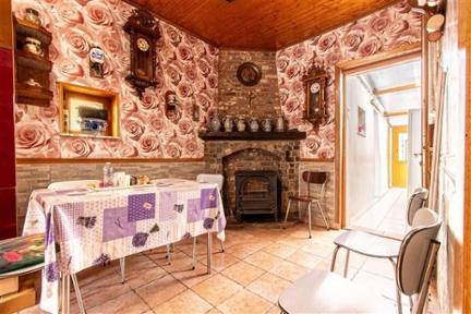 Vente en viager. Maison RSZ1XE à Hainaut THUIN miniature