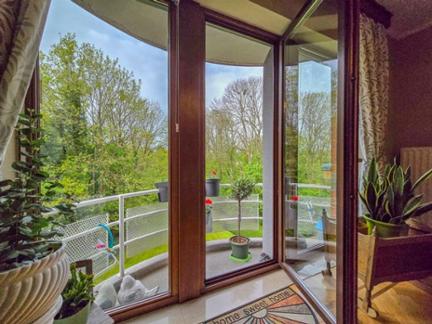 Vente en viager. Appartement RTMH5H à Luxembourg Marche-en-Famenne miniature