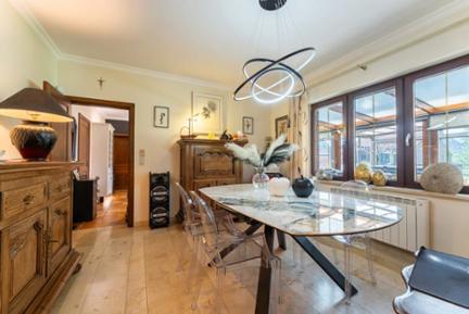 Vente en viager. Maison RZLPZS à Liège Verlaine miniature