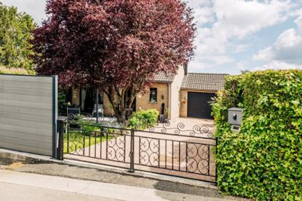 Vente en viager. Maison SFWZZD à Namur Somme-Leuze miniature