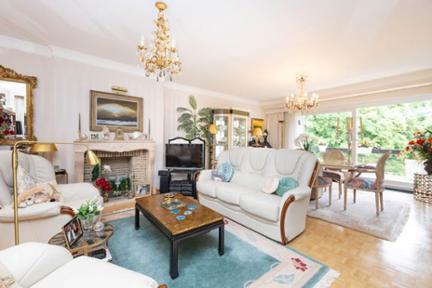 Vente en viager. Appartement TNGS3I à Bruxelles Uccle miniature