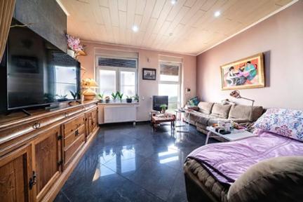 Vente en viager. Maison U7D4RN à Hainaut Marchienne-au-Pont miniature
