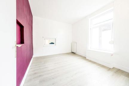 Vente en viager. Appartement XOMRIF à Hainaut Seneffe miniature