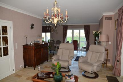 Vente en viager. Maison YGA0R4 à Brabant Wallon Mont-st-guibert miniature