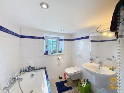 Vente en viager. Maison Z7L4WJ à Liège Clavier miniature