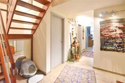 Vente en viager. Appartement ZBNBNJ à Hainaut La Louvière miniature